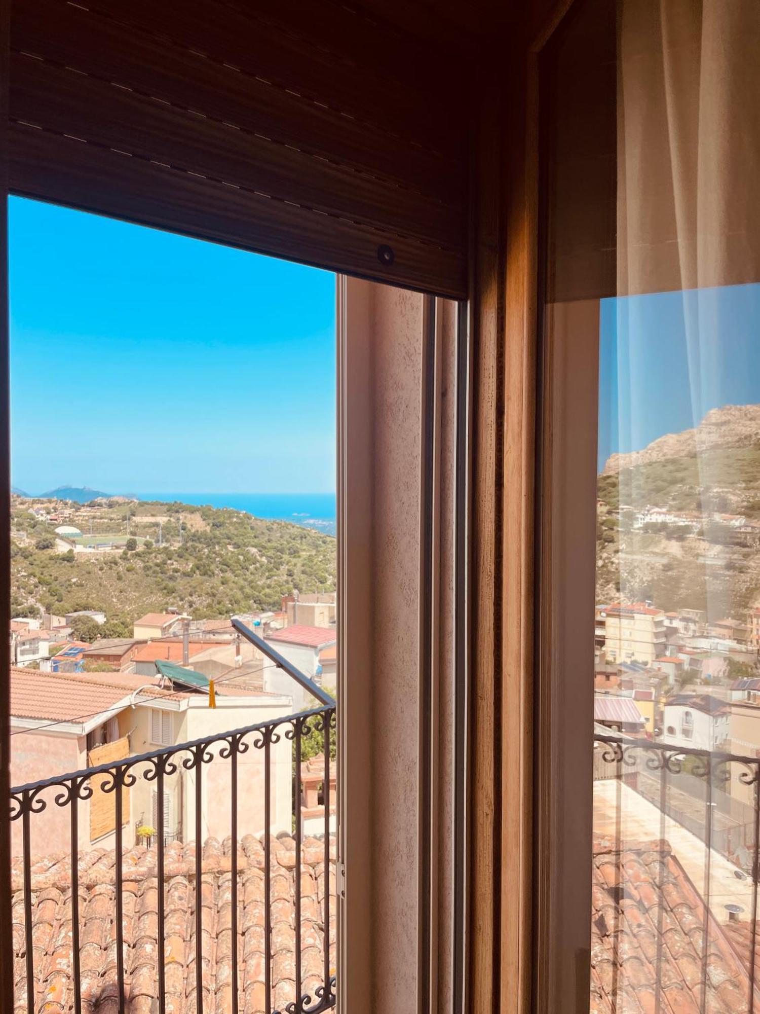 B&B Aria Ona Villagrande Strisaili Eksteriør bilde