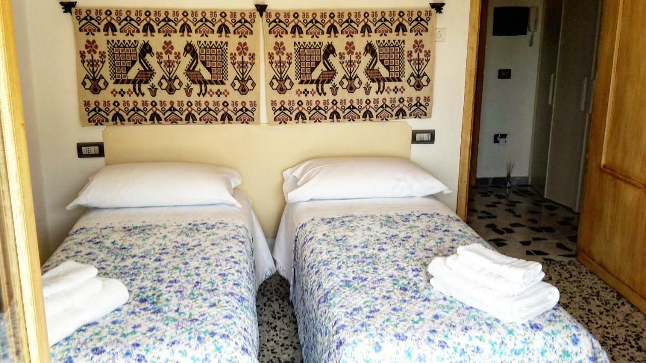 B&B Aria Ona Villagrande Strisaili Eksteriør bilde