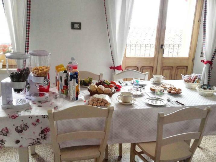 B&B Aria Ona Villagrande Strisaili Eksteriør bilde